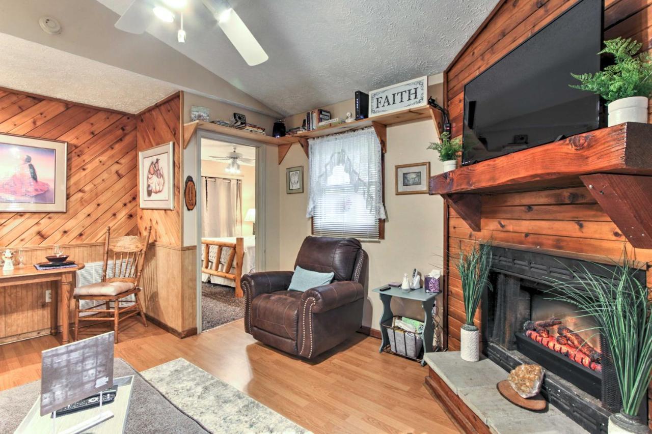 Gatlinburg Home With Hot Tub About 4 Mi To Town! Exterior photo