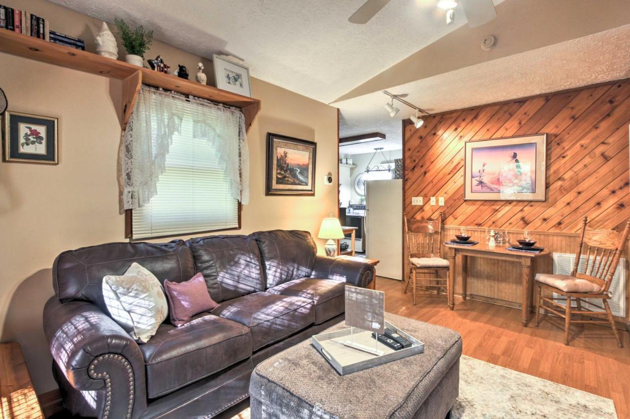 Gatlinburg Home With Hot Tub About 4 Mi To Town! Exterior photo