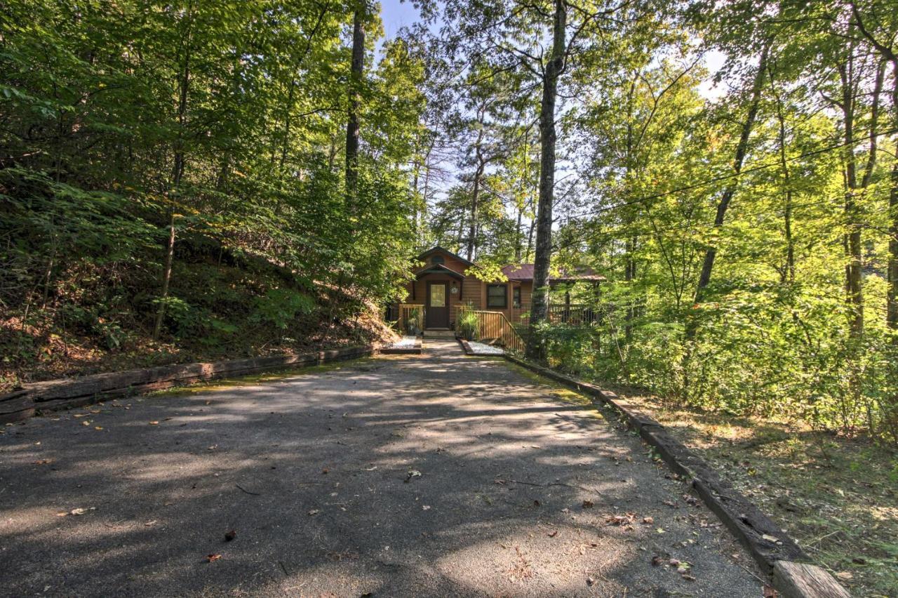 Gatlinburg Home With Hot Tub About 4 Mi To Town! Exterior photo